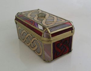 Glass Painting projects and reviews.